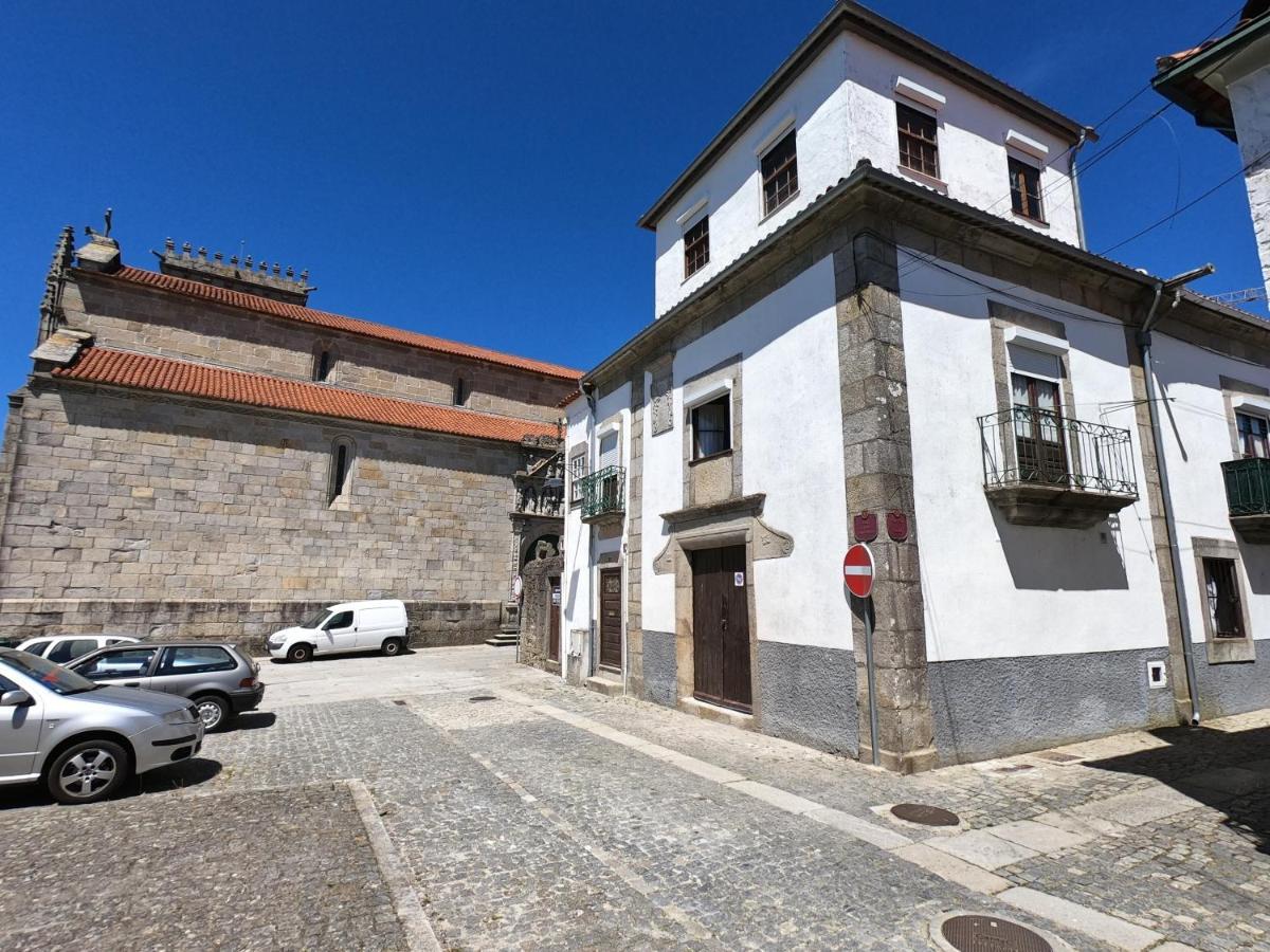 Albergue Santiago De 卡米尼亚 外观 照片