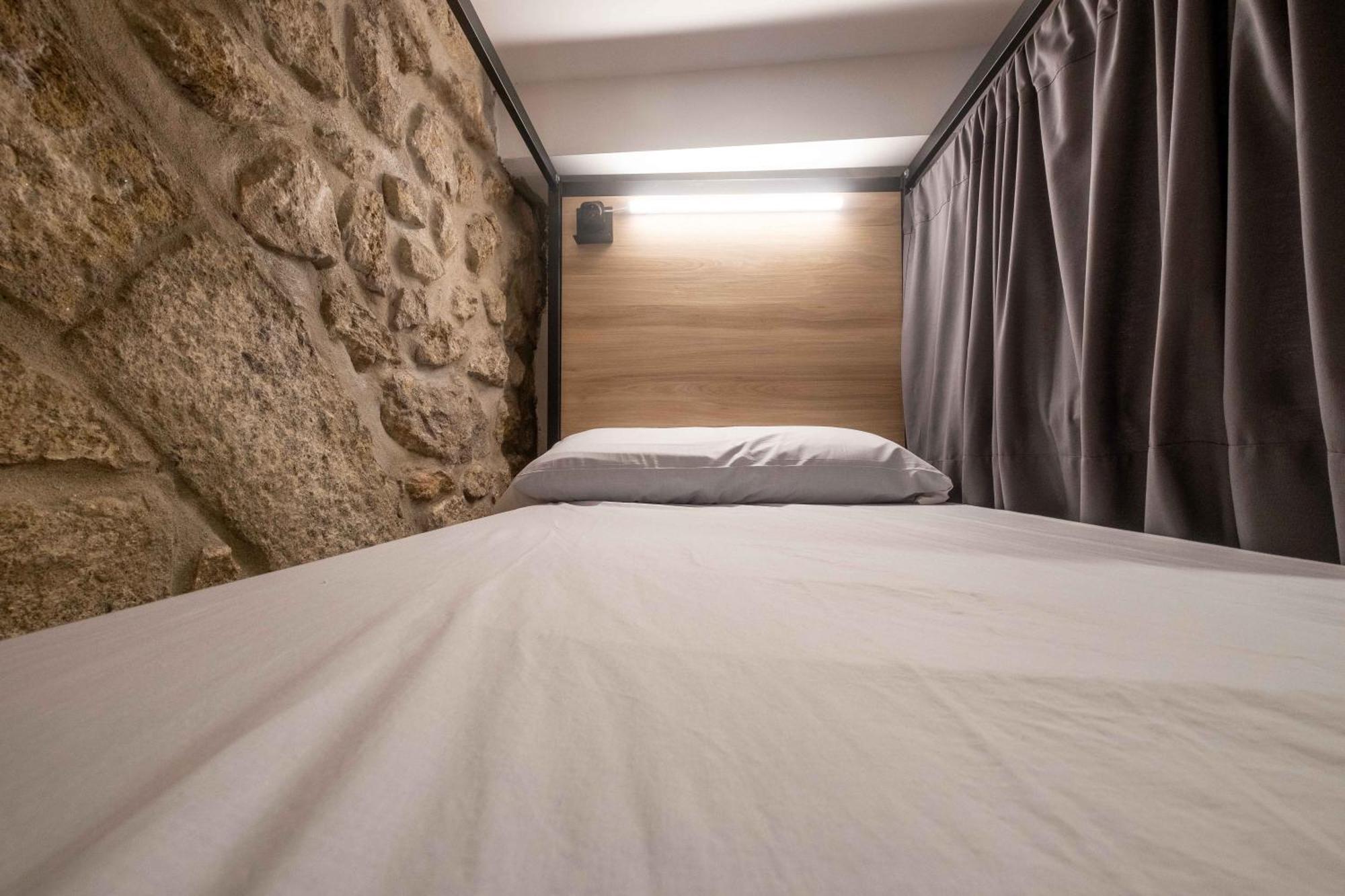 Albergue Santiago De 卡米尼亚 外观 照片